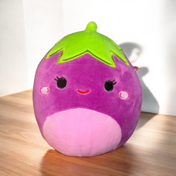 Glena the Eggplant Purple 5” Squishmallow - Picture 1 of 5